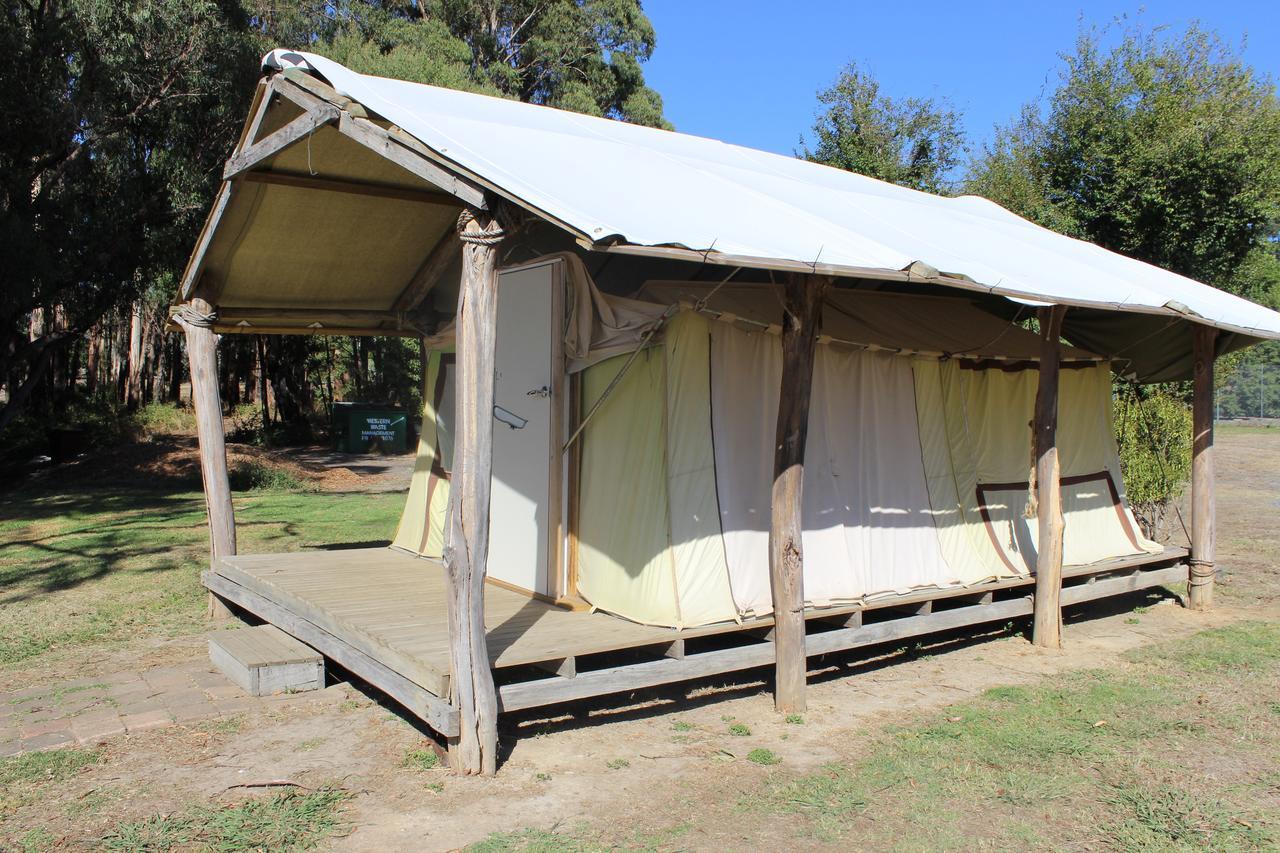 Wonky Stables Holiday Park Forrest Exterior photo