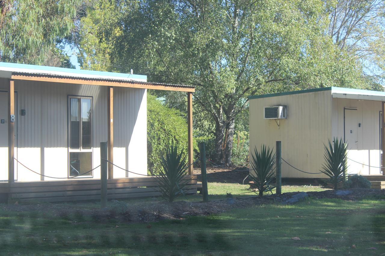 Wonky Stables Holiday Park Forrest Exterior photo